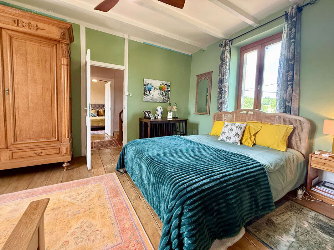 TARN ET GARONNE-PUYLAROQUE -  Maison de campagne  rénovée,3 chambres, avec piscine,et dependance - photo 12