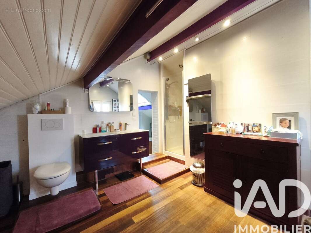 Photo 9 - Maison à VILLEMOMBLE