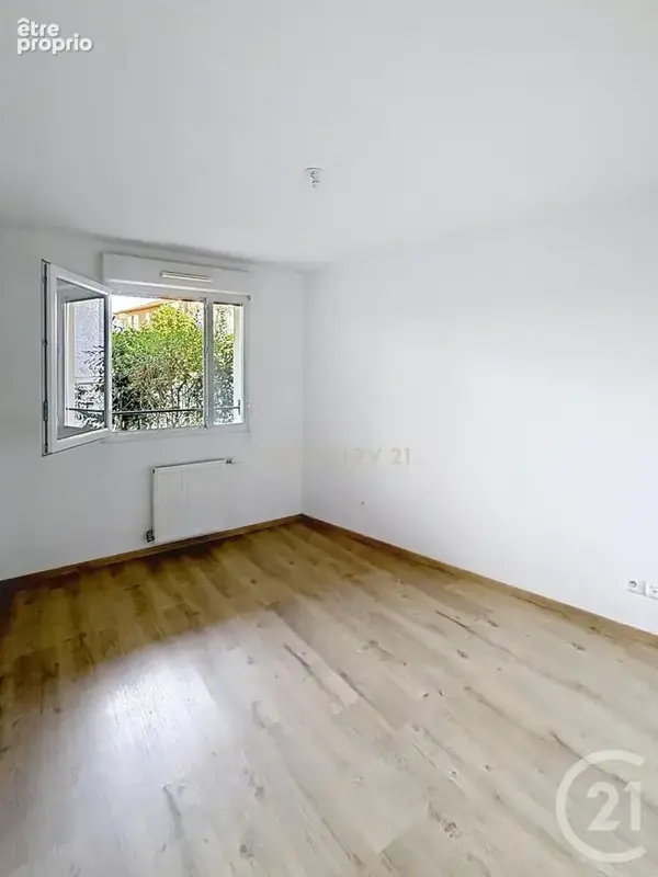 Appartement 2 pièces 41 m² à vendre à Rillieux-La-Pape (69140) - photo 3