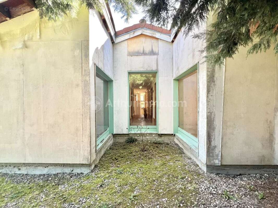 Maison à CHANONAT