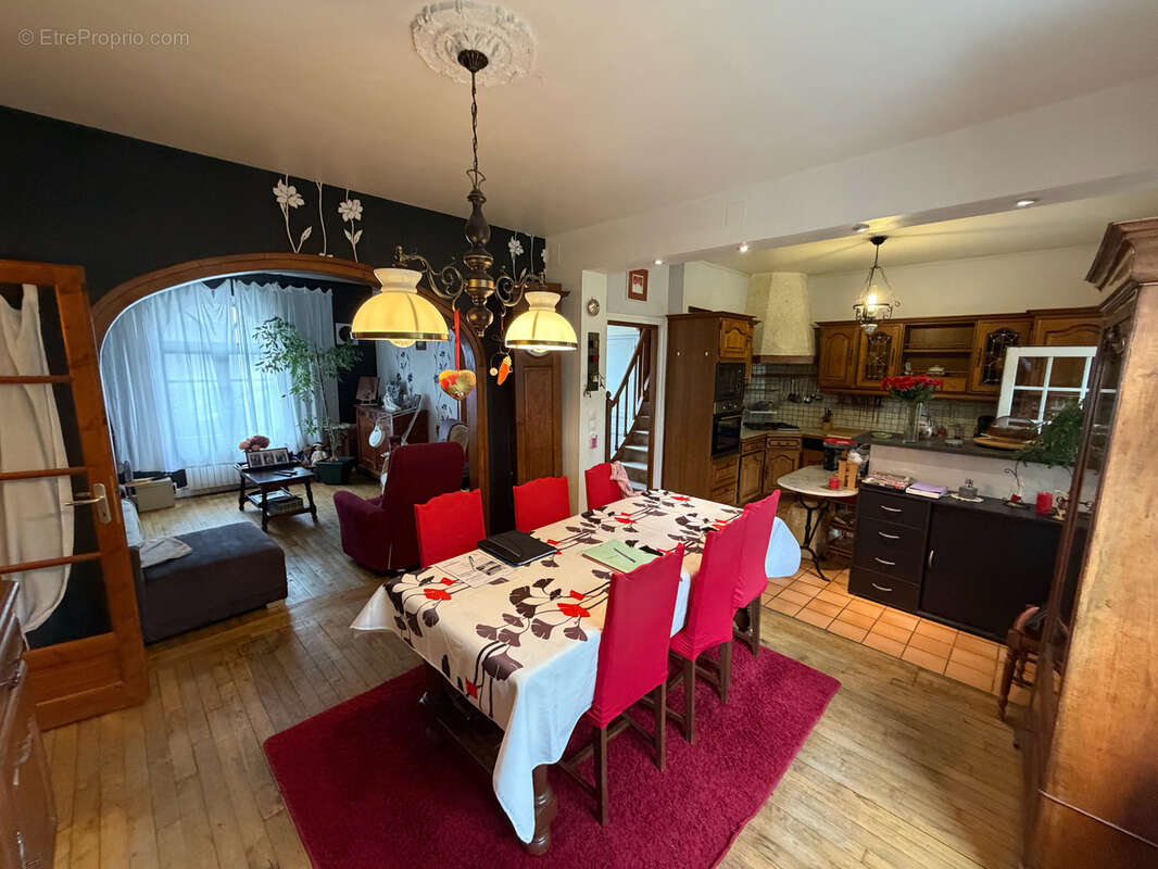 Maison à CHATELLERAULT