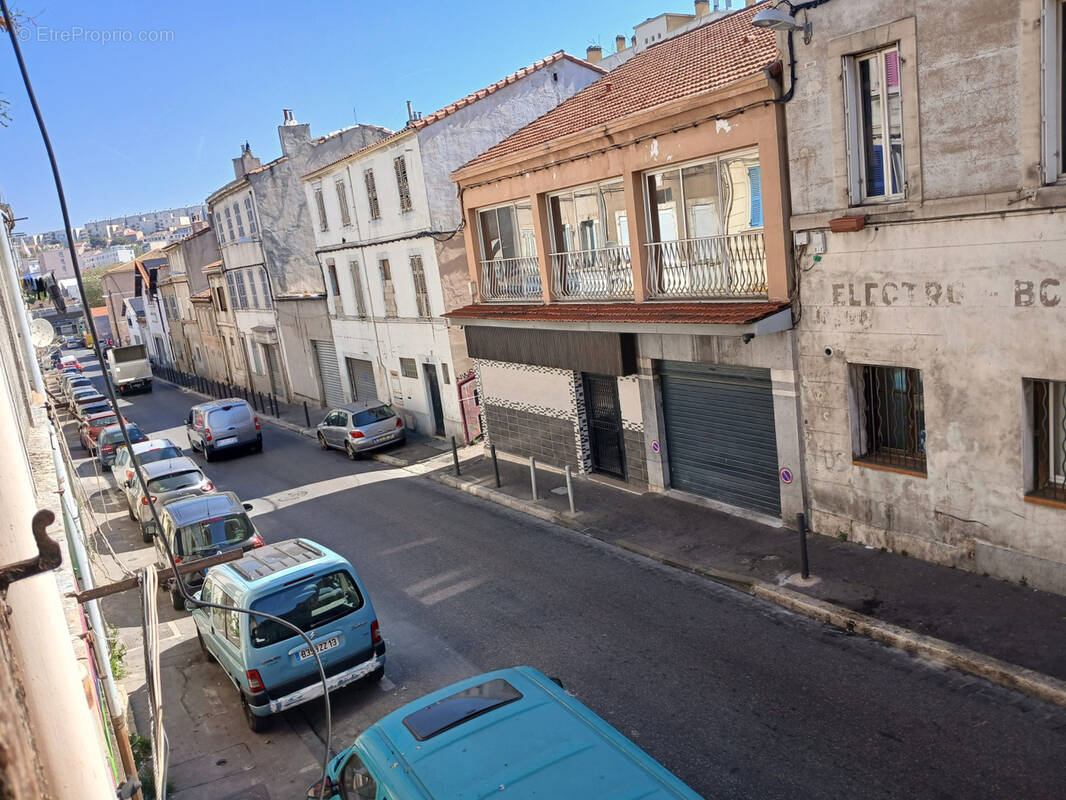 Appartement à MARSEILLE-3E