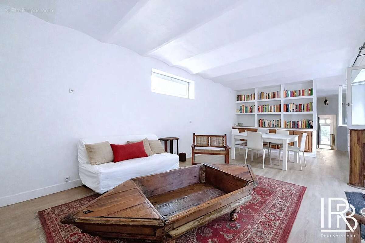 Maison à MARSEILLE-7E