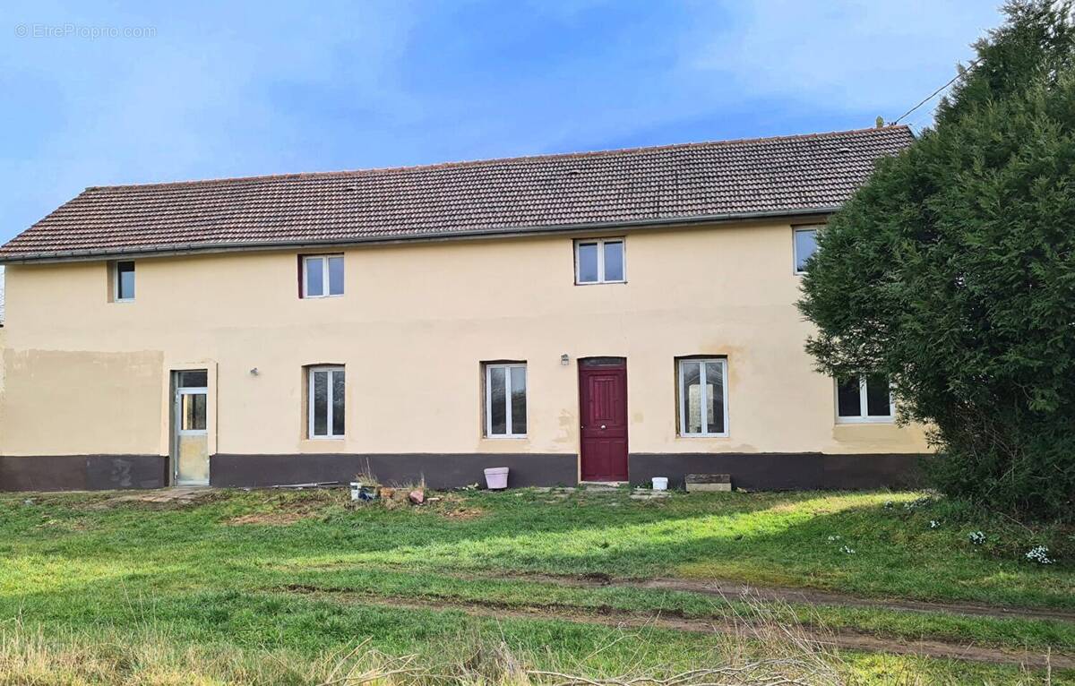 Facade - Maison à CONTEVILLE