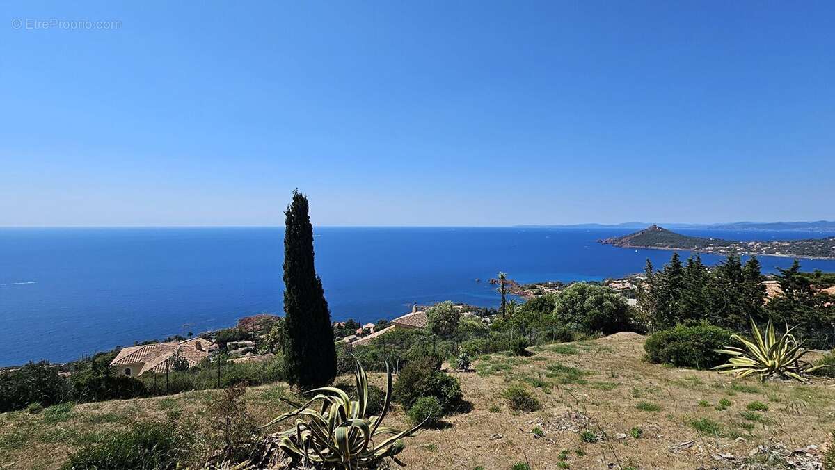 Terrain à LA SEYNE-SUR-MER
