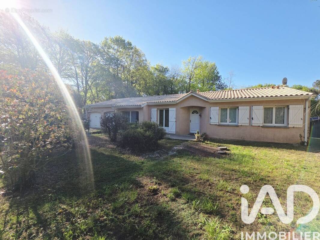 Photo 1 - Maison à LESPARRE-MEDOC