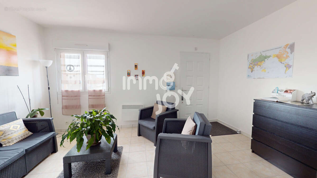 Commerce à SAINT-LYS