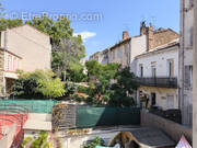 Appartement à MARSEILLE-4E