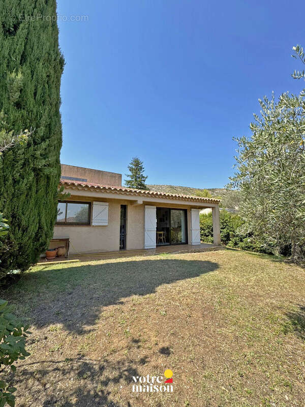 Appartement à PUYLOUBIER