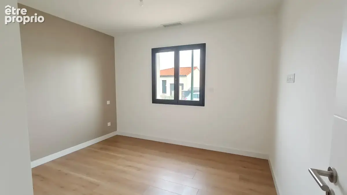 Limoux - Villa neuve de plain-pied avec piscine et garage - photo 9