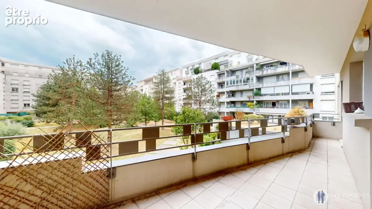 Appartement Grenoble T3 de 69 m2 avec terrasse + cave - photo 6