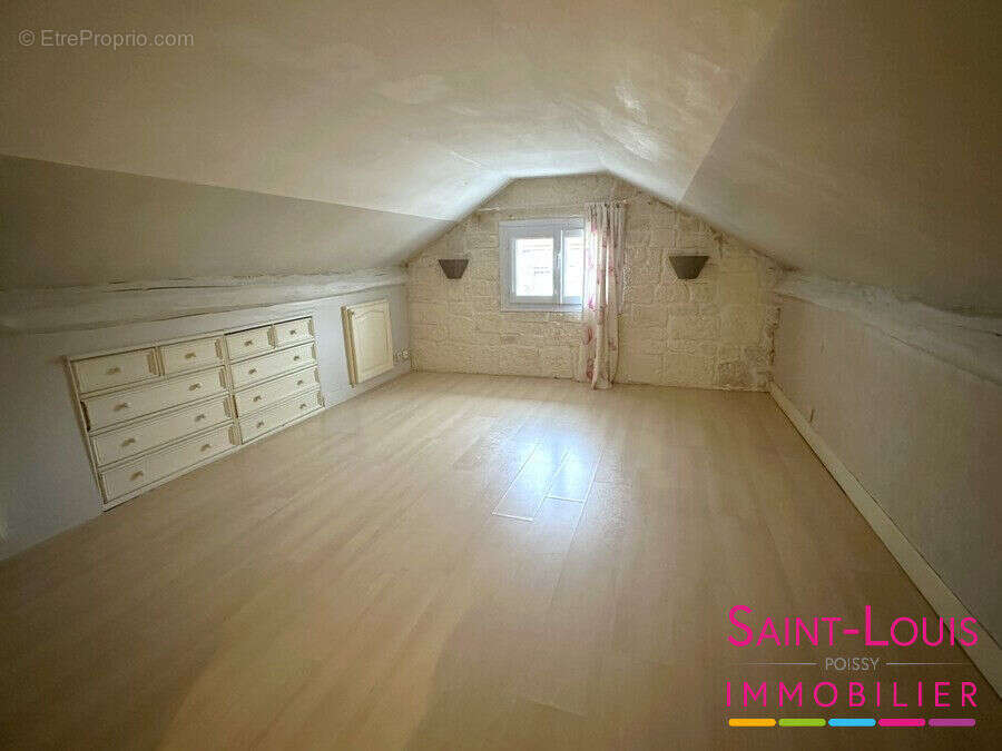 Maison à CARRIERES-SOUS-POISSY