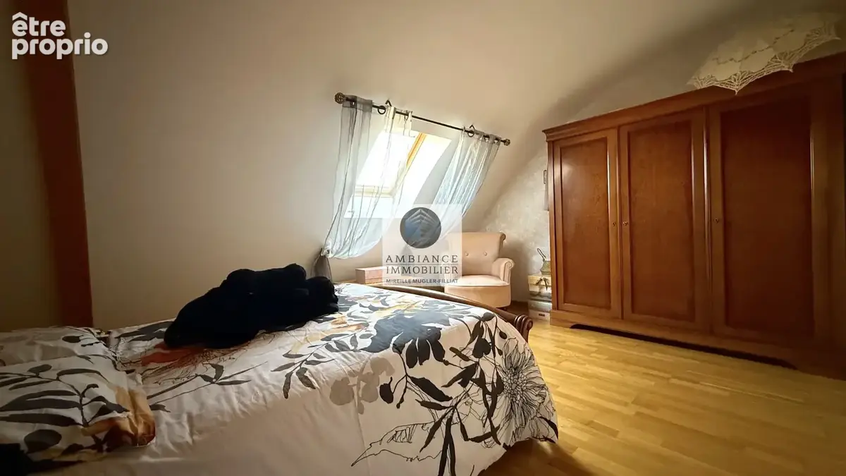 Appartement avec terrasse dans un quartier résidentiel - photo 17