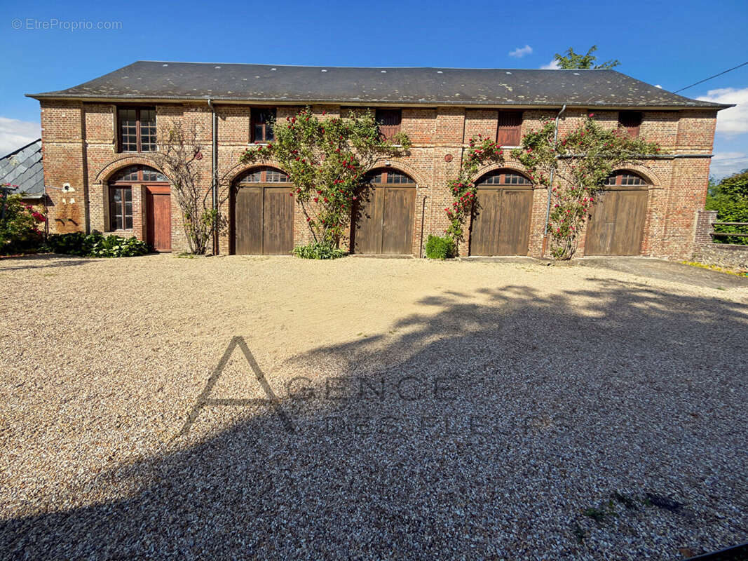 Maison à LA SAUSSAYE