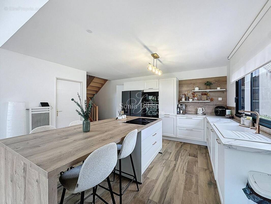 Photo 1 - Maison à BRUAY-LA-BUISSIERE