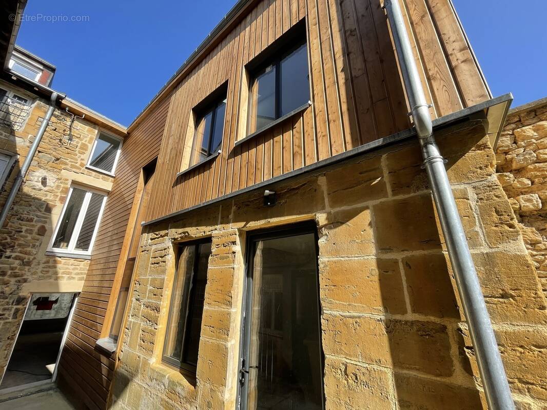 Appartement à CHARLEVILLE-MEZIERES