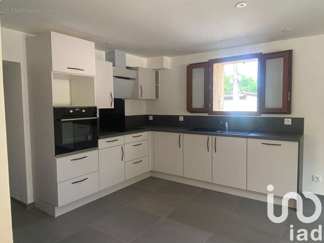 Photo 2 - Maison à CHAPAREILLAN