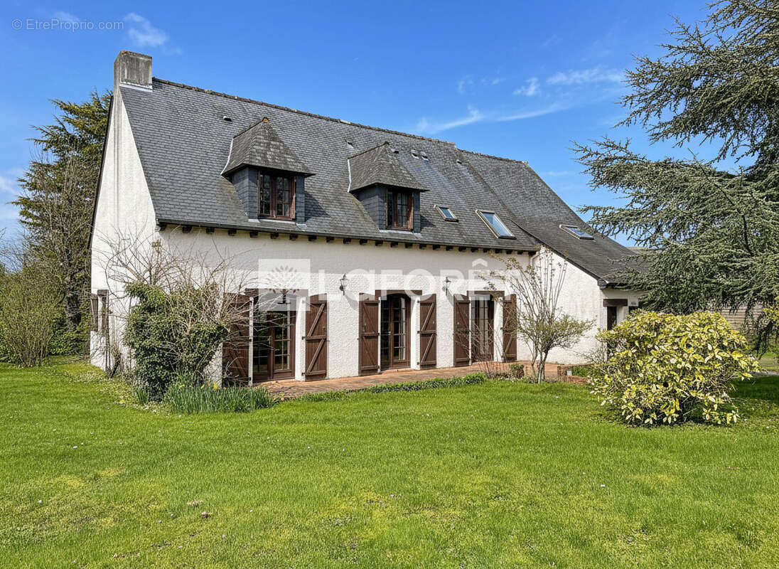 Maison à PLELAN-LE-GRAND