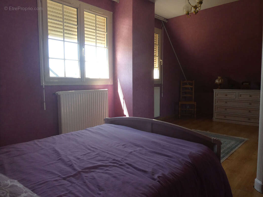 Maison à PONT-L'EVEQUE