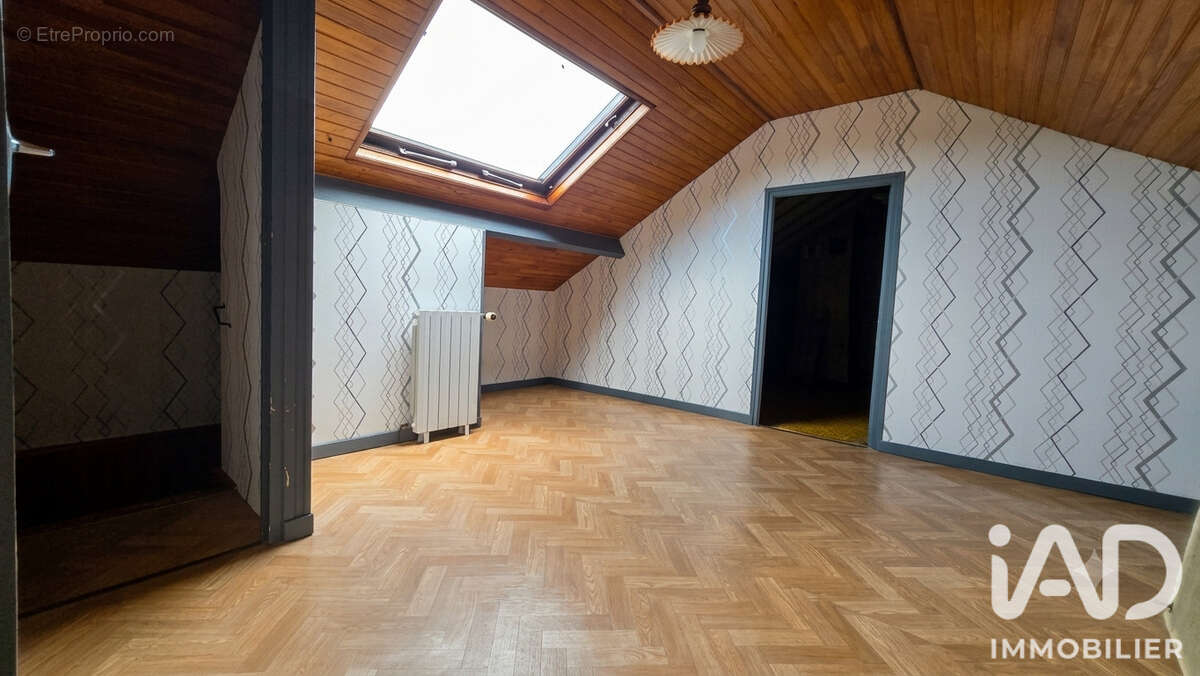 Maison 78 m² à Montigny-Sur-Meuse  - photo 8