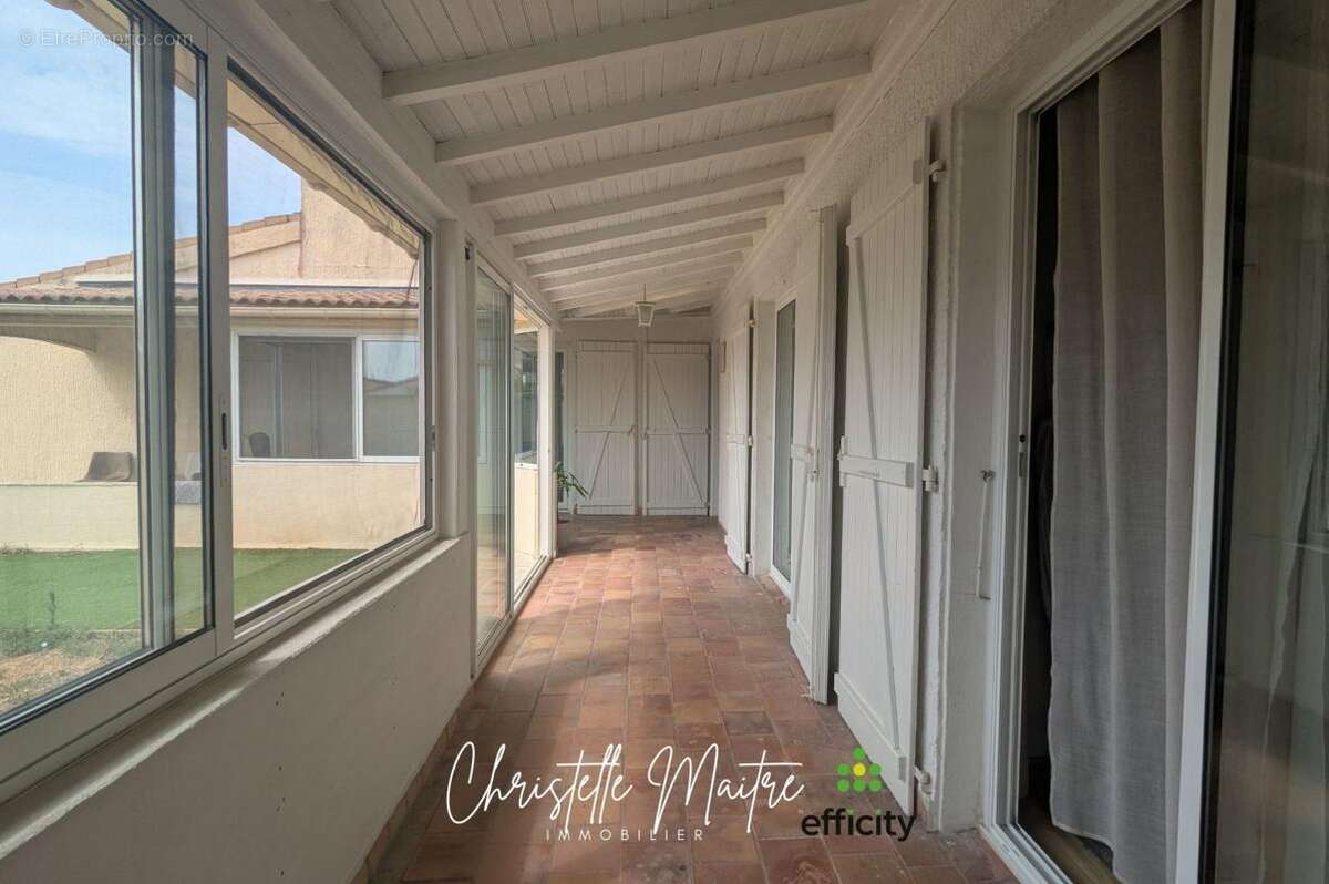 Maison à SAINT-MARTIN-DE-CRAU