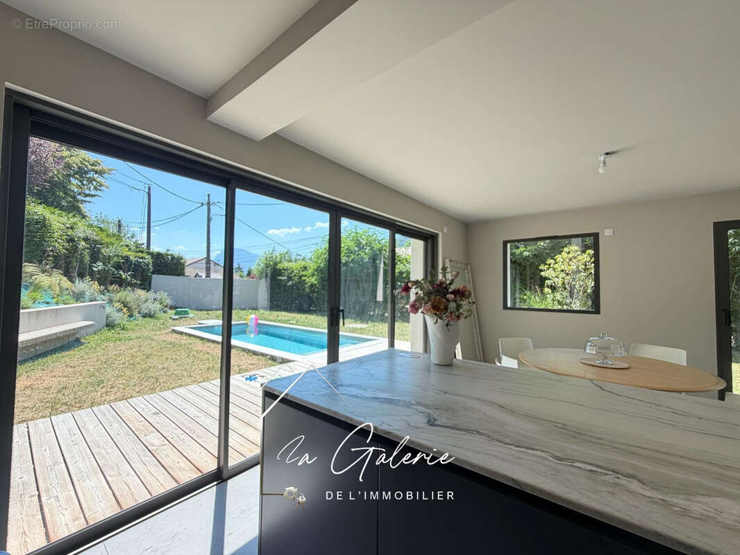 Maison contemporaine secteur clemencieres a saint martin le vinoux - photo 7