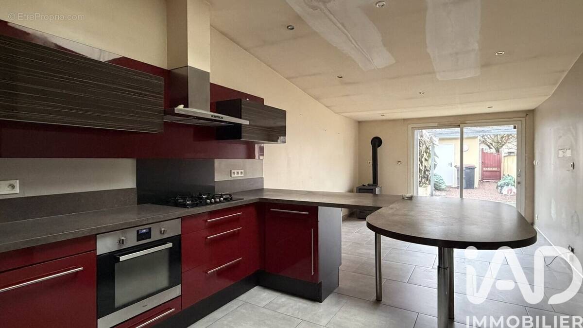 Photo 1 - Maison à TROYES