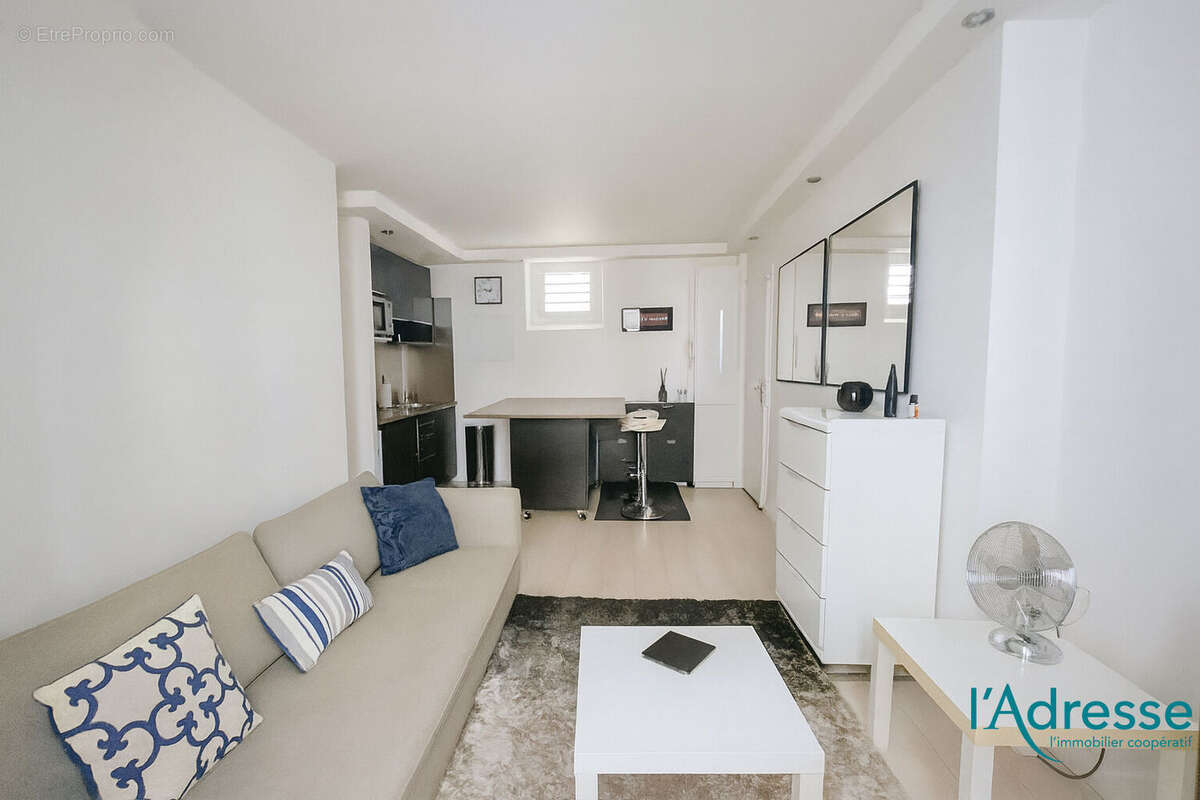 Appartement à PARIS-11E