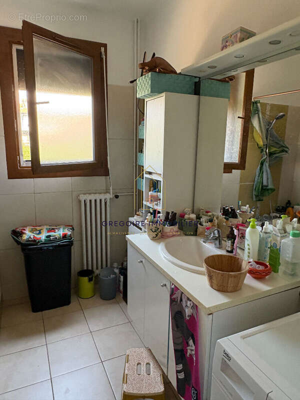 Appartement à PERTUIS