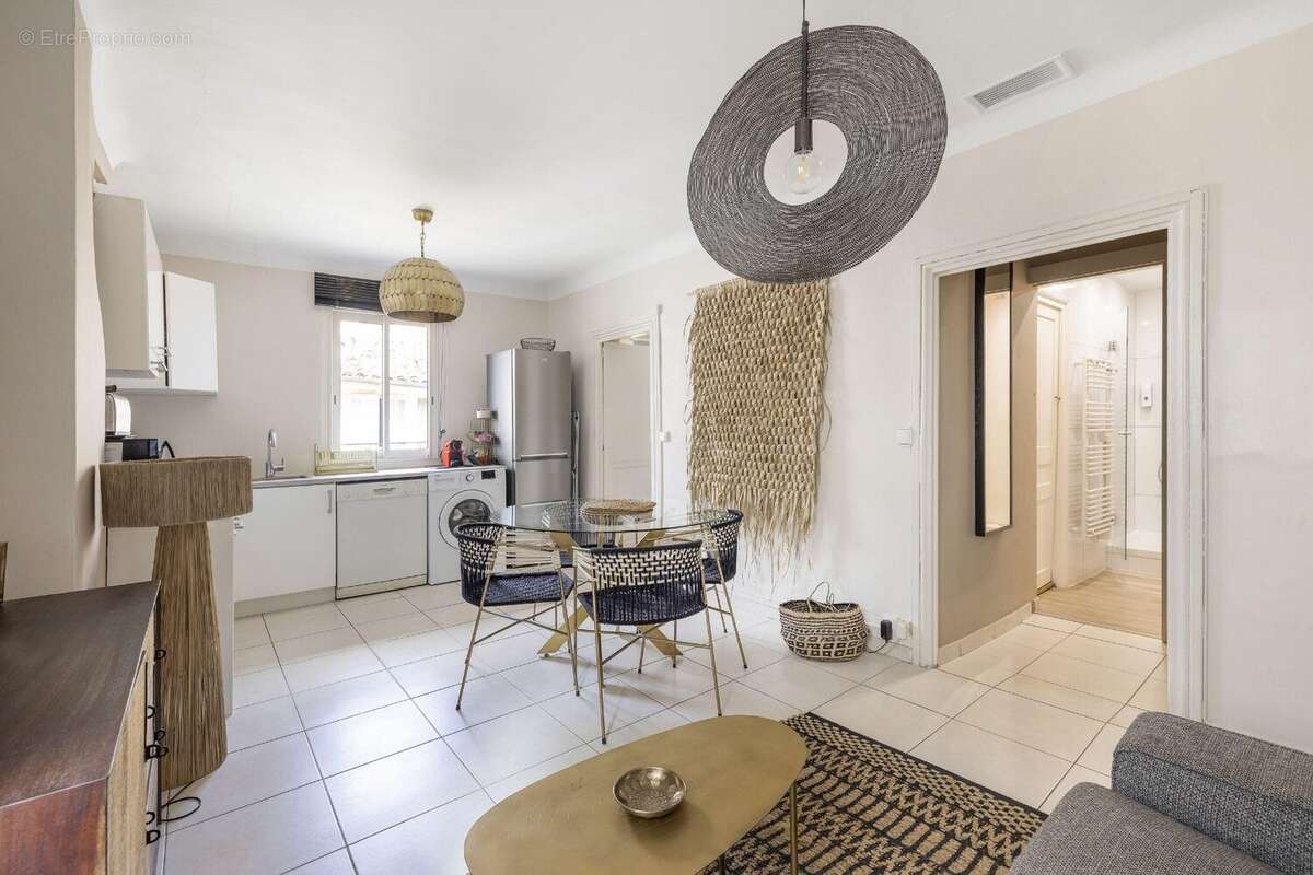 Appartement à AIX-EN-PROVENCE