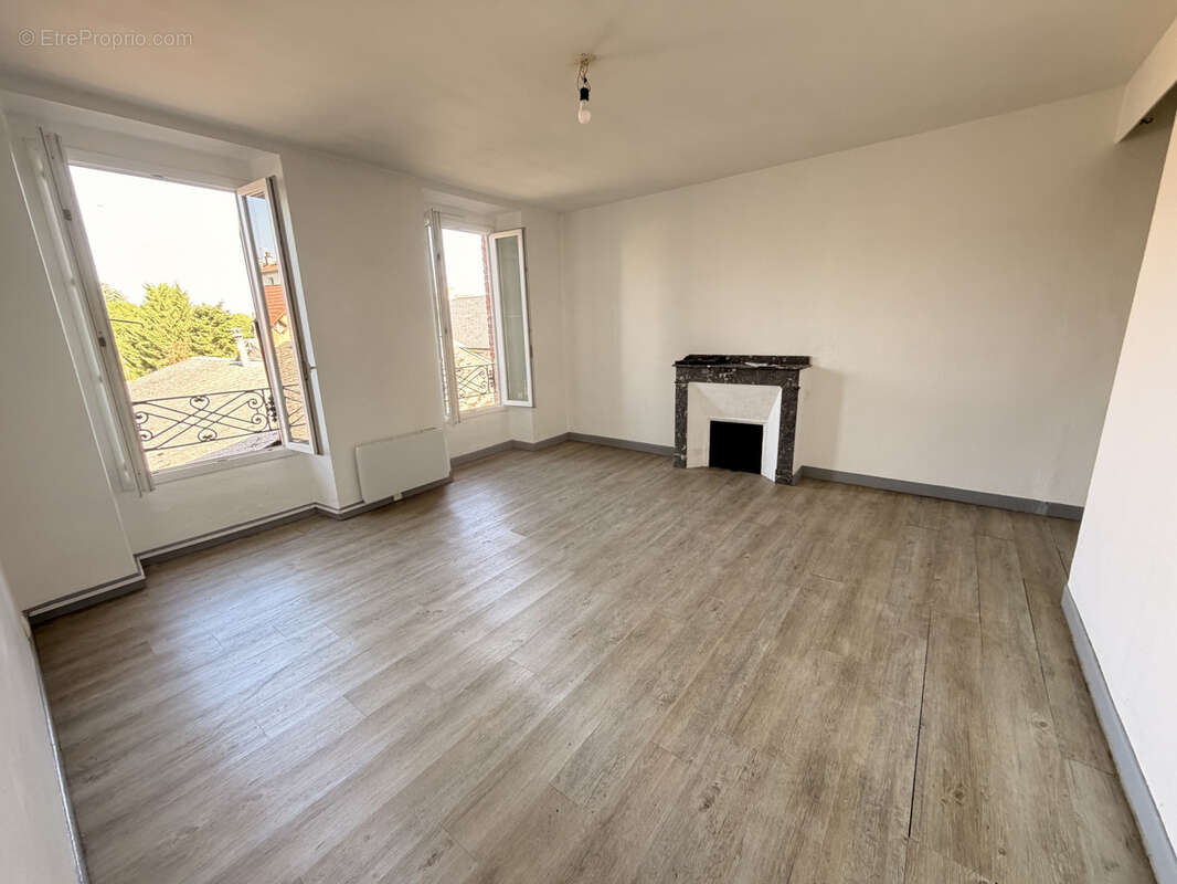 Vente plusieurs lots dans un immeuble - photo 9