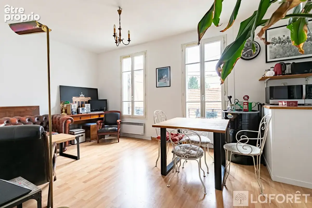Appartement à LE KREMLIN-BICETRE