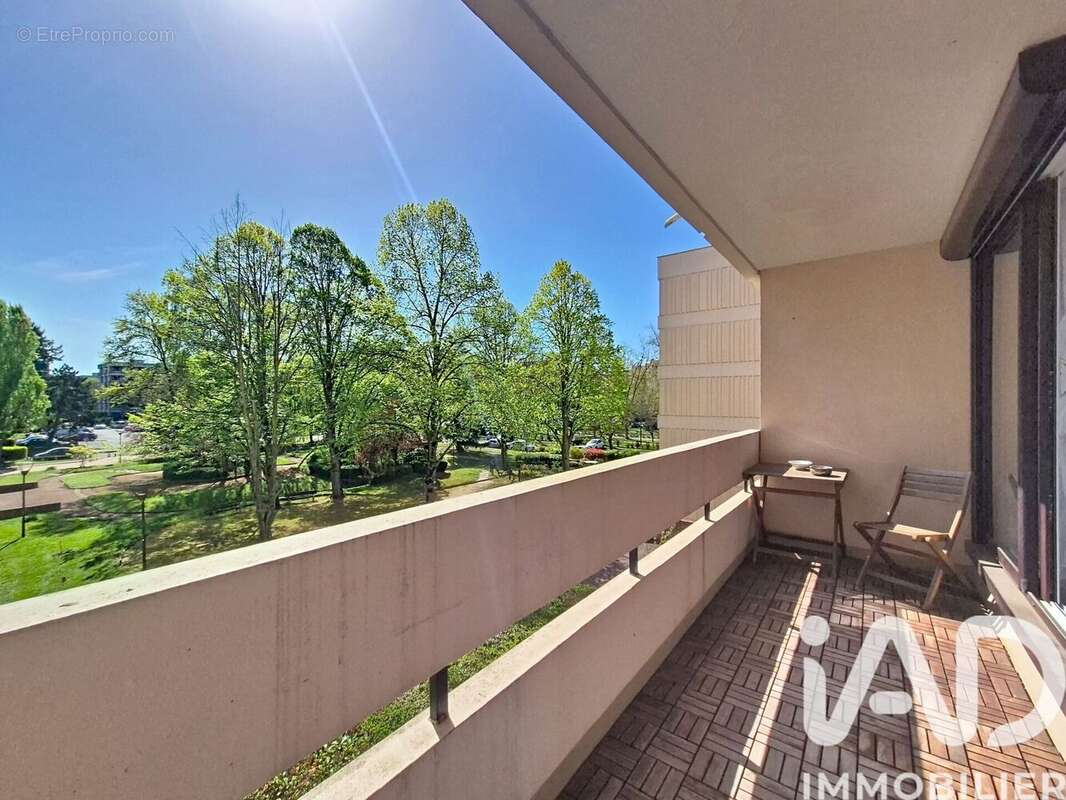 Photo 2 - Appartement à ELANCOURT