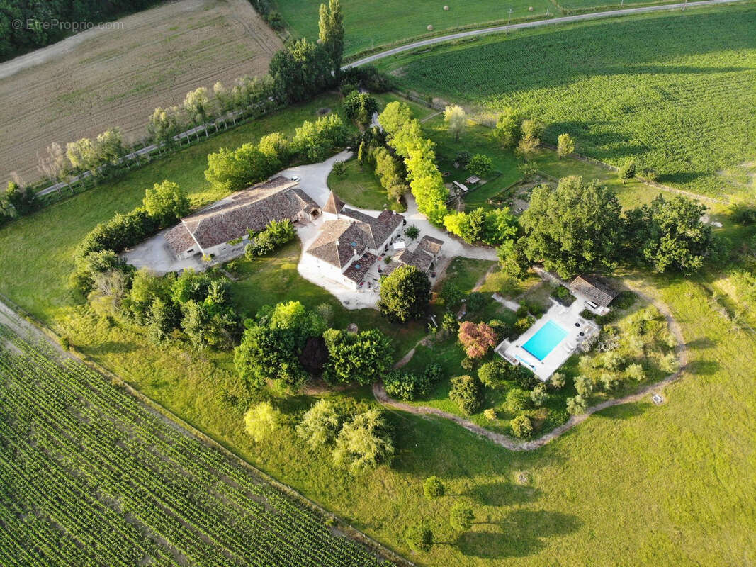 Maison à LAUZERTE