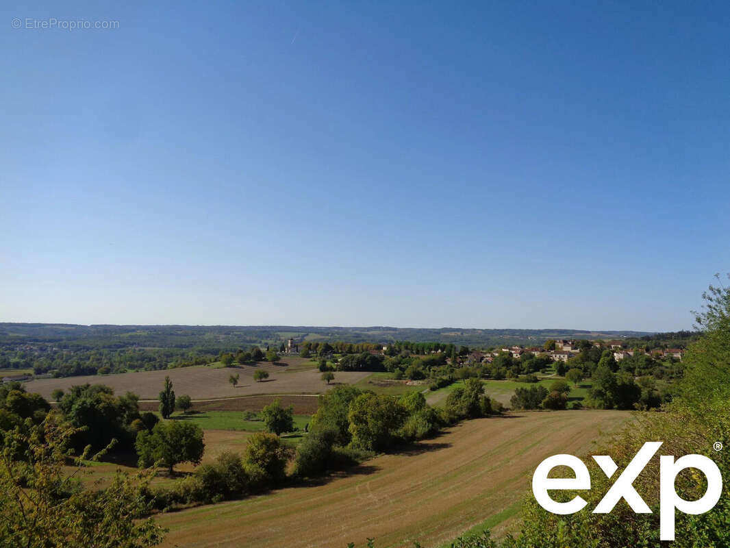 Maison à MONTAGRIER