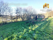 Terrain à SAINT-PIERRE-DU-LOROUER