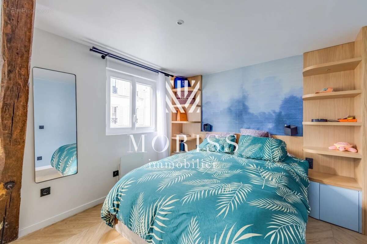 Appartement à PARIS-8E