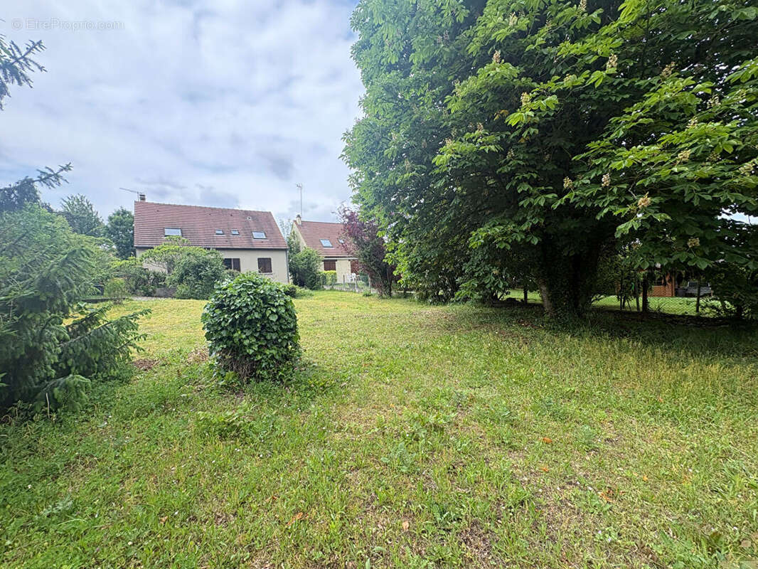 Maison à FREPILLON