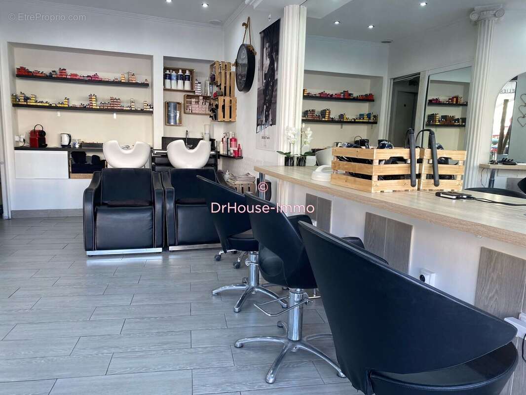 Commerce à CAGNES-SUR-MER