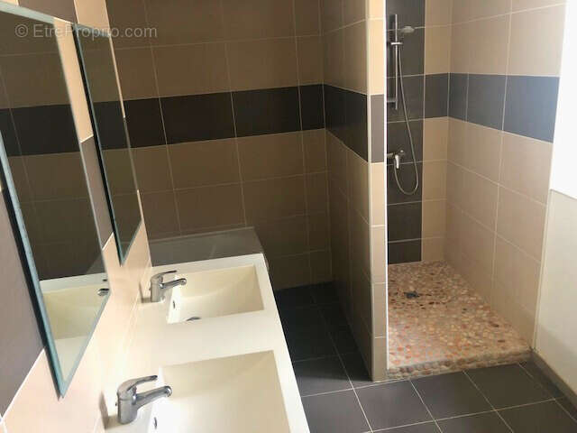 Appartement à LONZAC