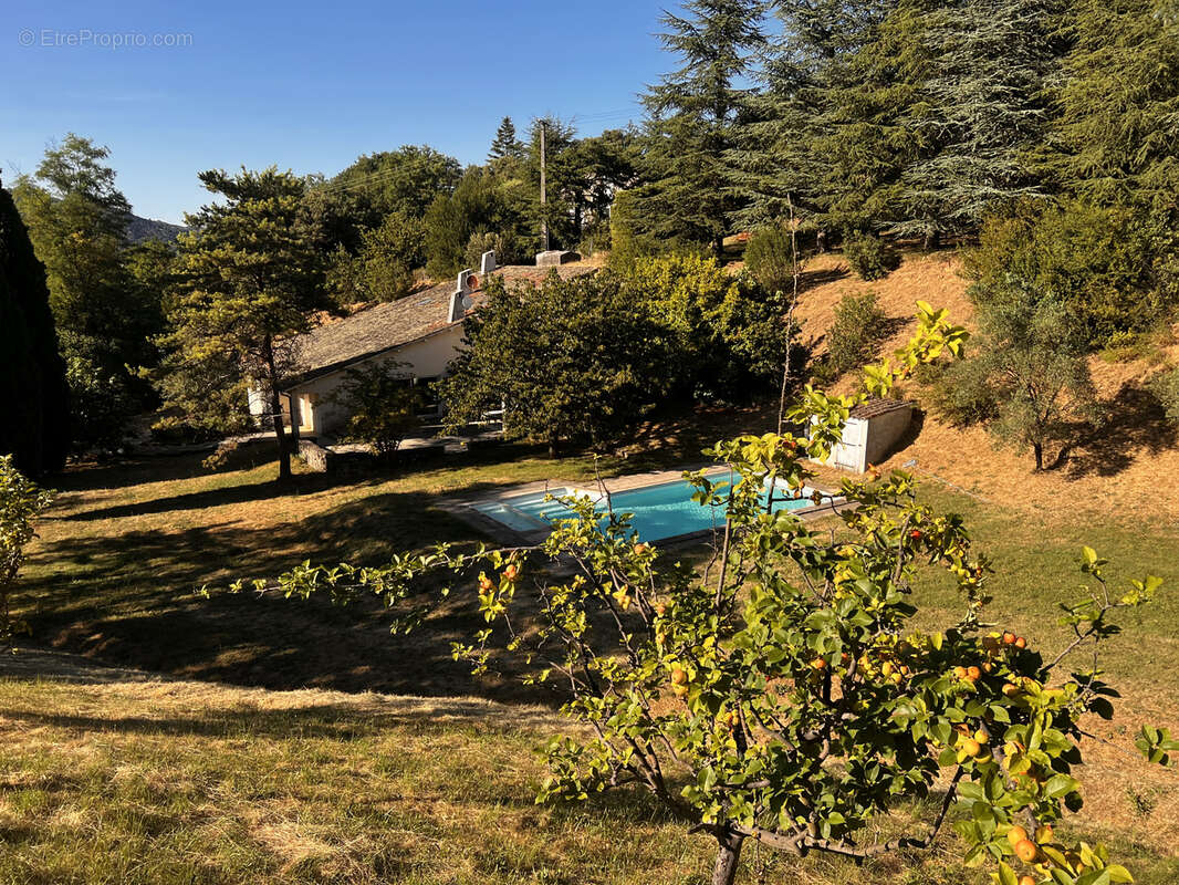 Maison à SAINT-PERAY