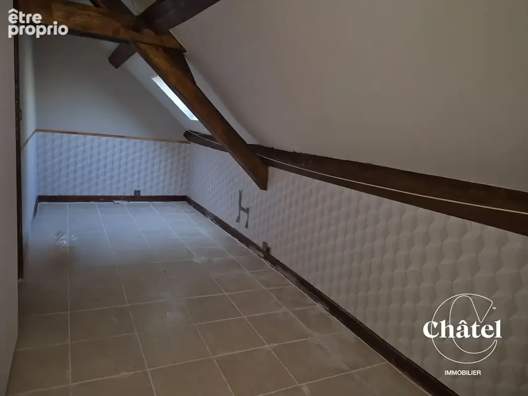 Maison en pierres 4 chambres - véranda- jardin arboré - photo 12