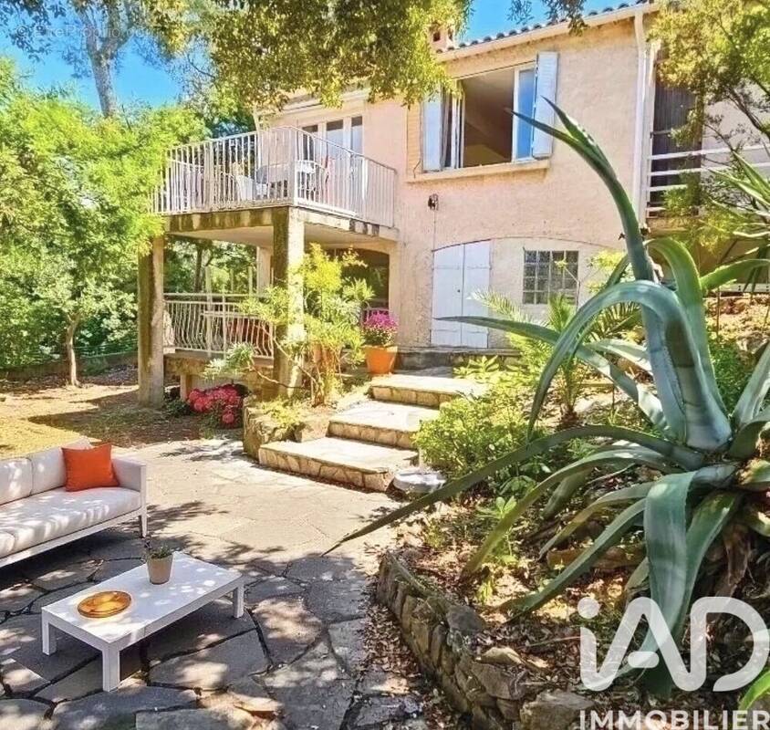 Photo 1 - Maison à LE PRADET