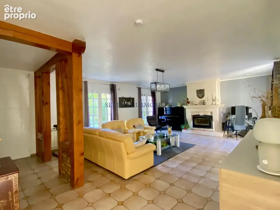Maison traditionnelle parfait état 170m2. 7 pièces, 4 chambres. 1 360 m2 de terrain - photo 12