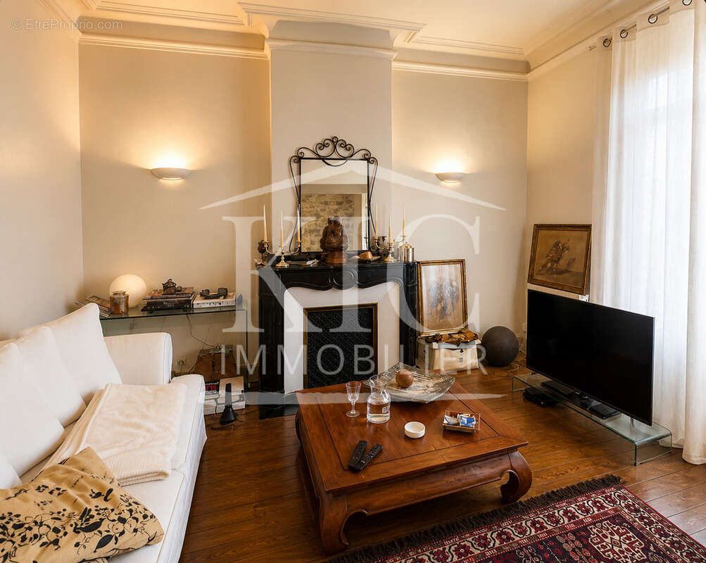 Appartement à CARCASSONNE