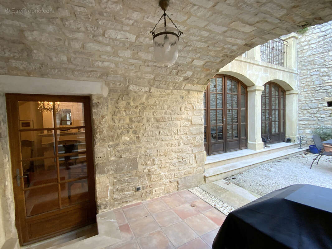 Maison à UZES
