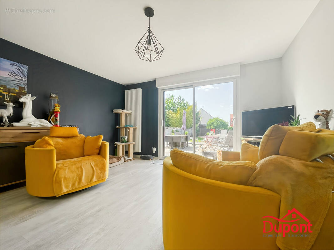 Maison à PECQUENCOURT