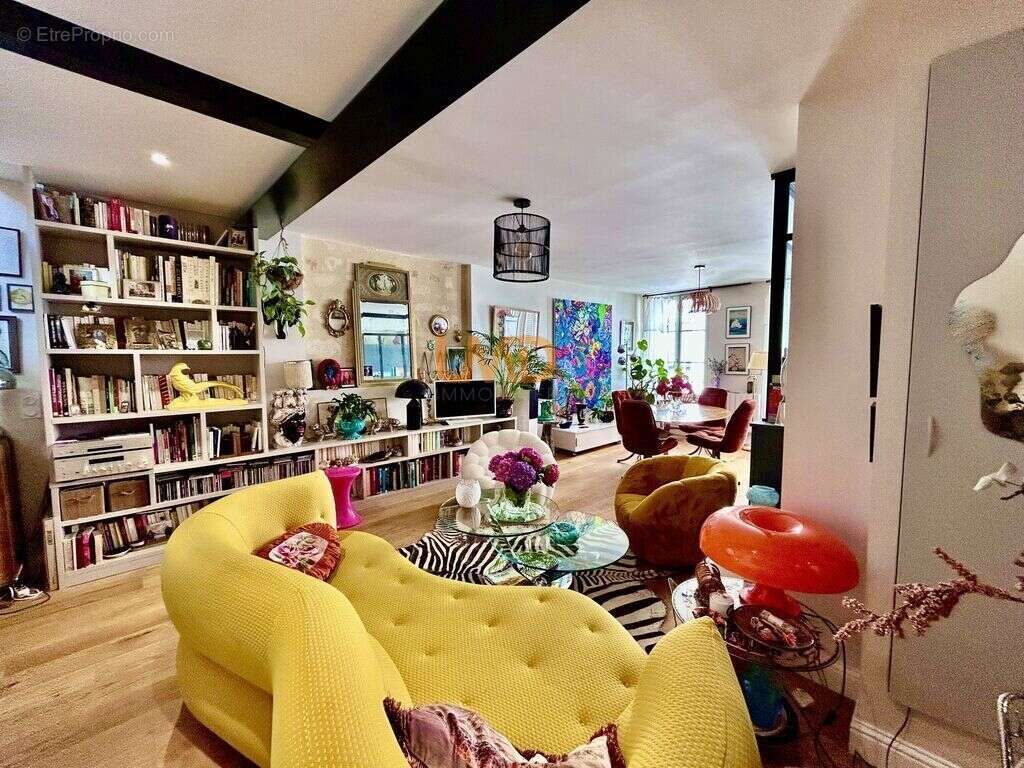 Appartement à BORDEAUX