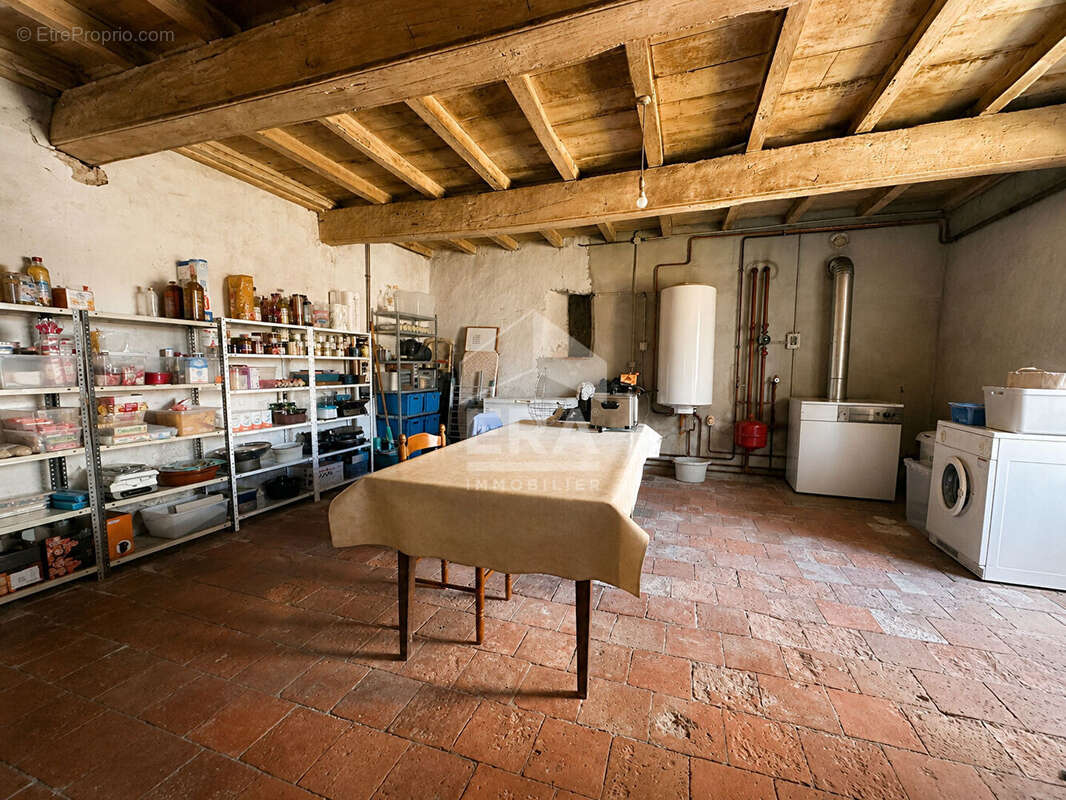 Maison à SAINT-JUSTIN