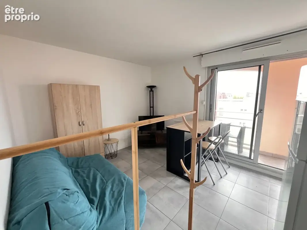 Studio vue port avec balcon - photo 10